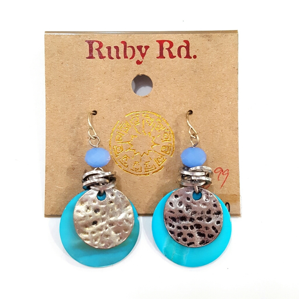 NWT Ruby Rd. Turquoise Shell Dangle Earrings - Picture 1 of 3